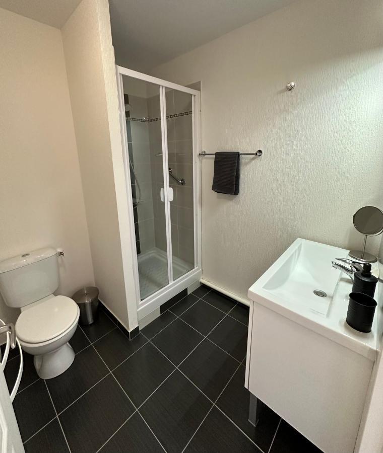 Apartment De Charme Expose Sud Avec Vue Carantec